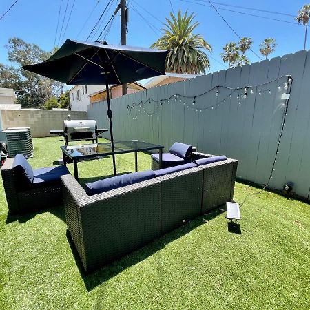 Stylish Hollywood Townhouse - Ideal Location لوس أنجلوس المظهر الخارجي الصورة