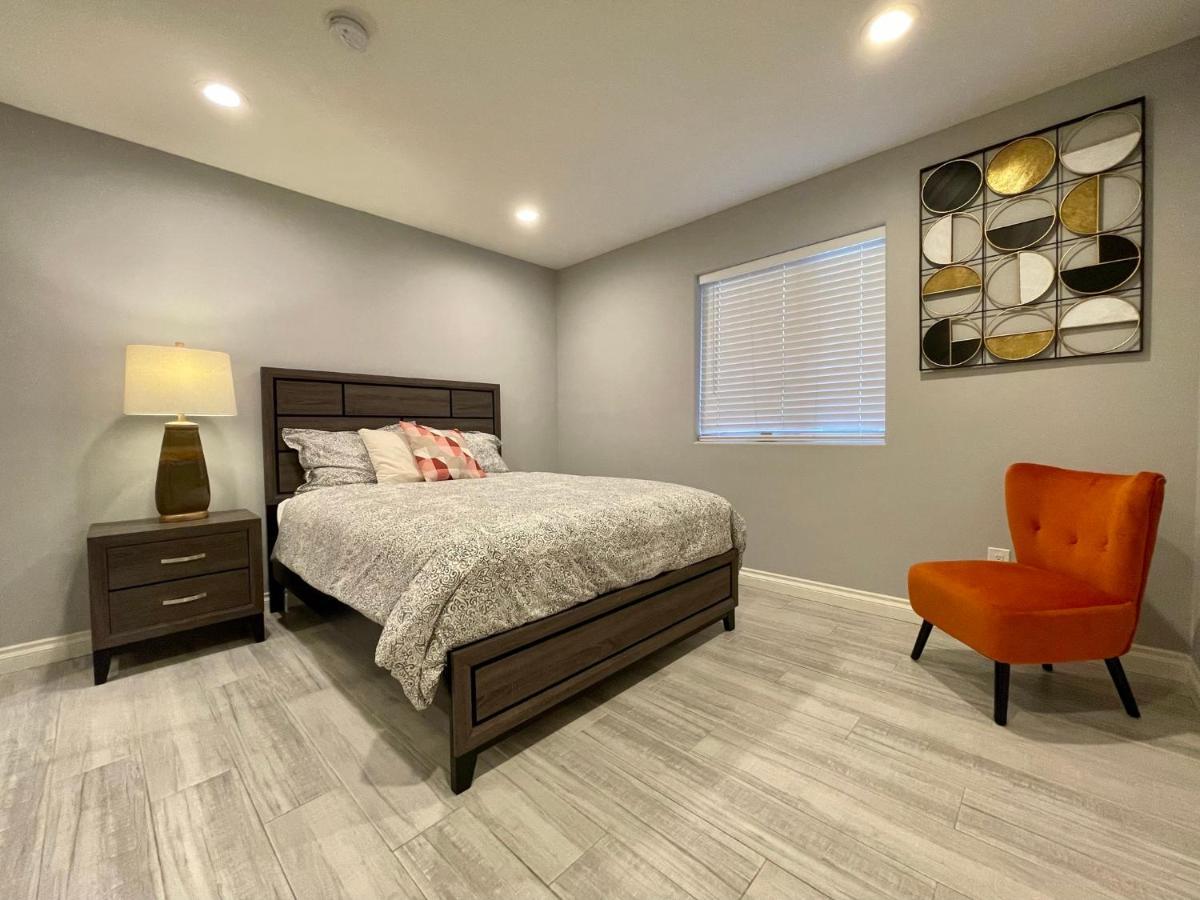 Stylish Hollywood Townhouse - Ideal Location لوس أنجلوس المظهر الخارجي الصورة